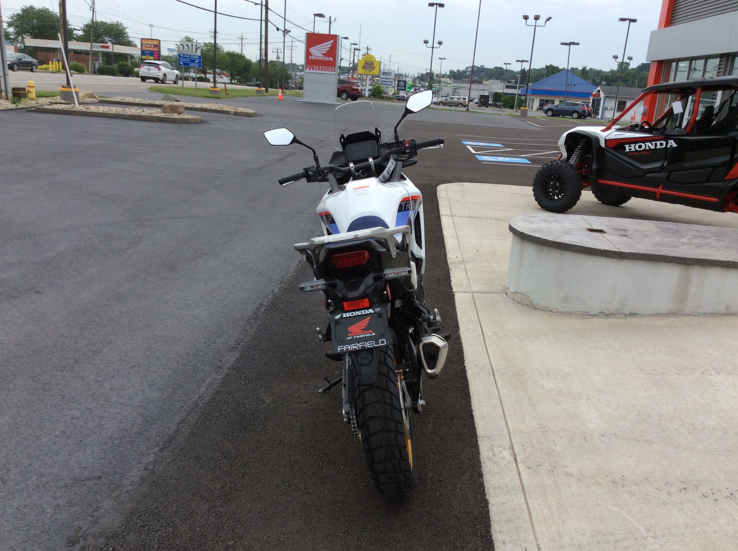2025 Honda TRANSALP - Photo 2